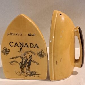 Vintage Ceramic Canada Collectible Salt Pepper Shakers Japan